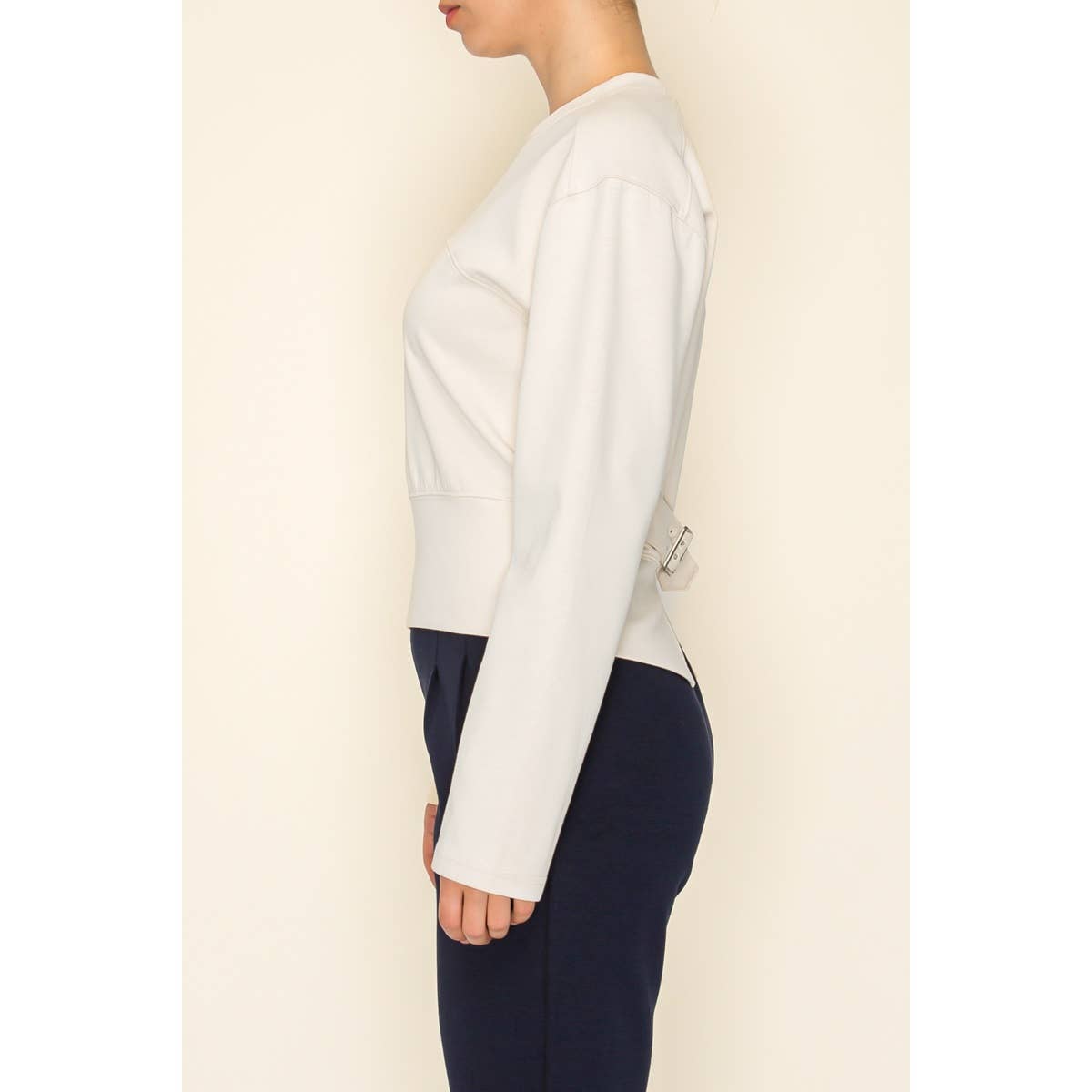 GR Buckle Back Sweat Cream Size L