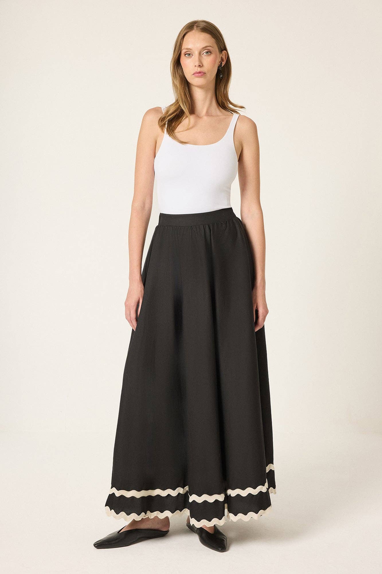 TP Black Skirt Size L
