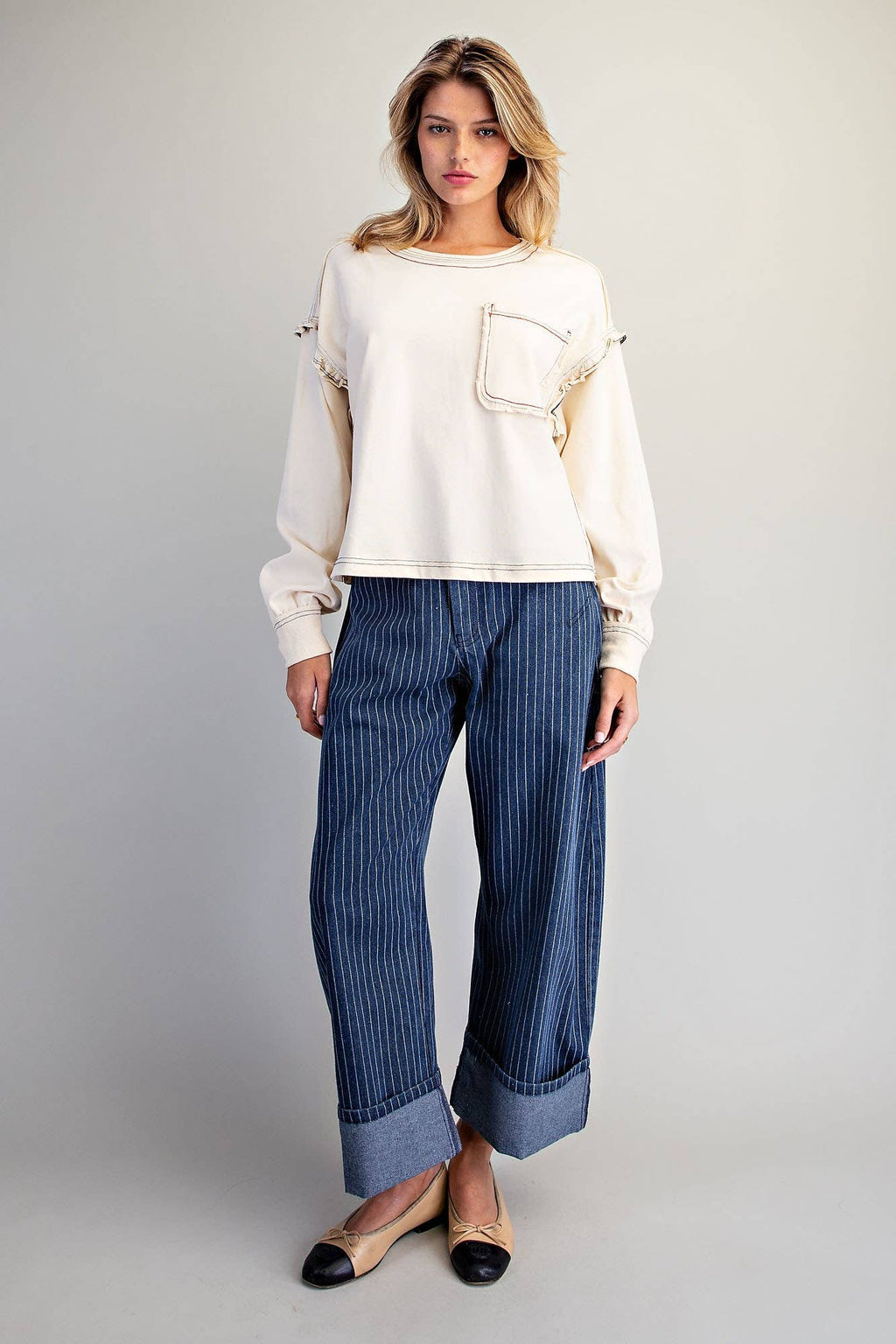 ES Cream Ruffle Tee Size M
