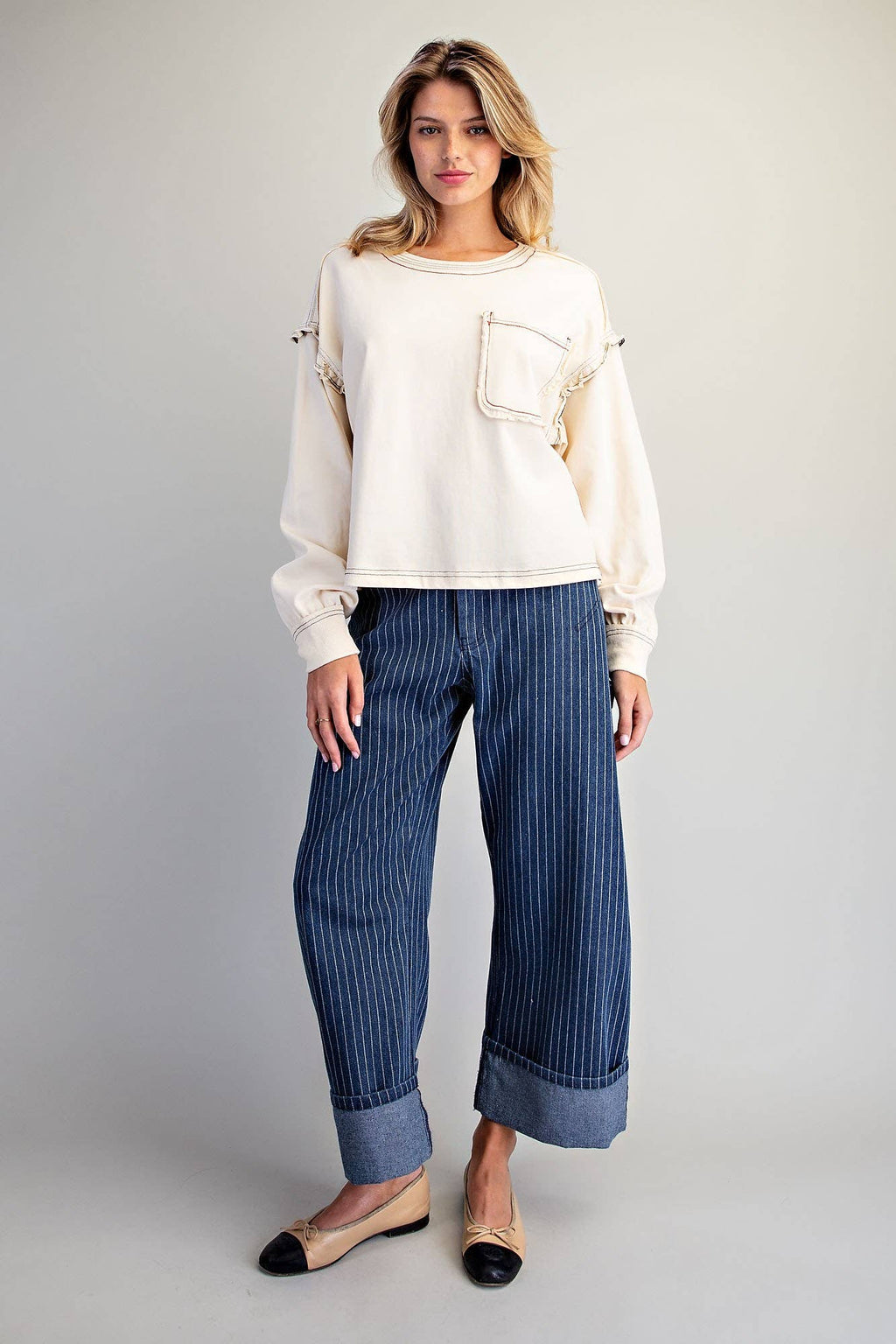 ES Cream Ruffle Tee Size M