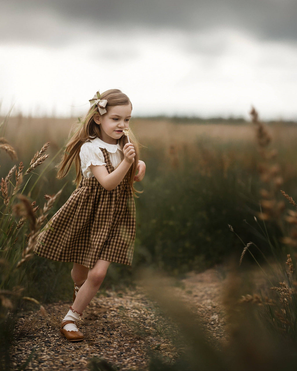 Lillies Dream - The Oak Gingham Pinafore: 4T (41 in)