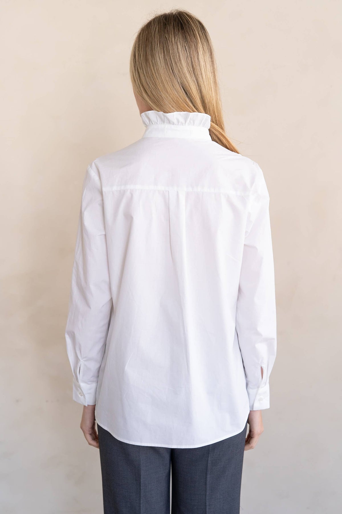 EG Ruffle Shirt Size M