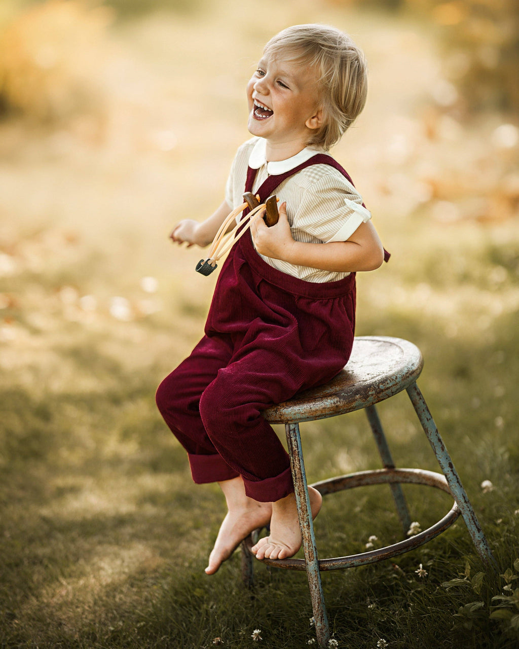 Lillies Dream - The Beetroot Suspender Pants: 9-12m (32 in)