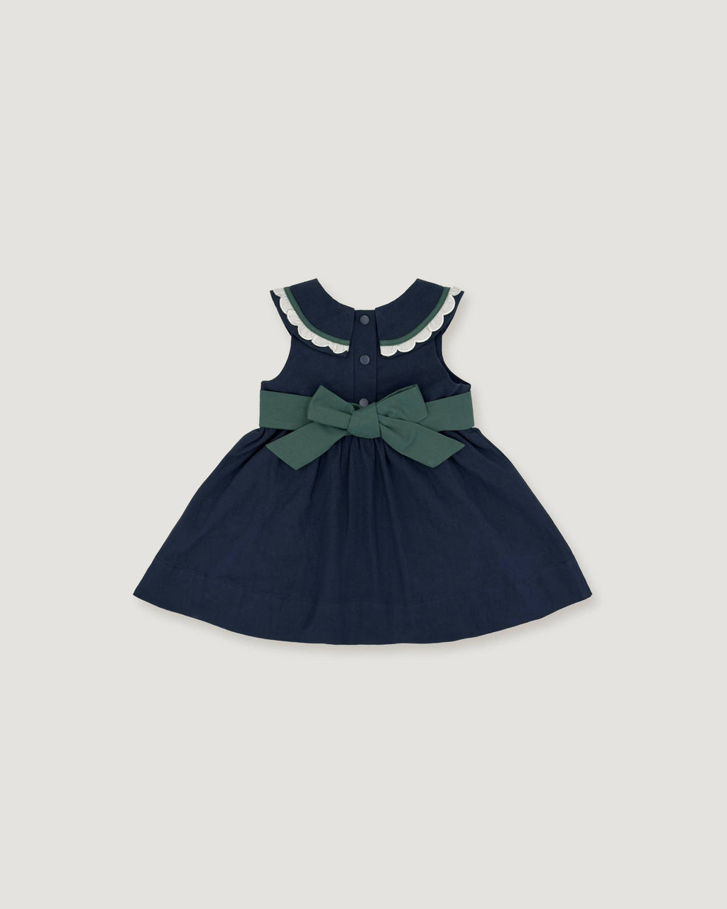 Lillies Dream - The Midnight Pinafore: 4T (41 in)